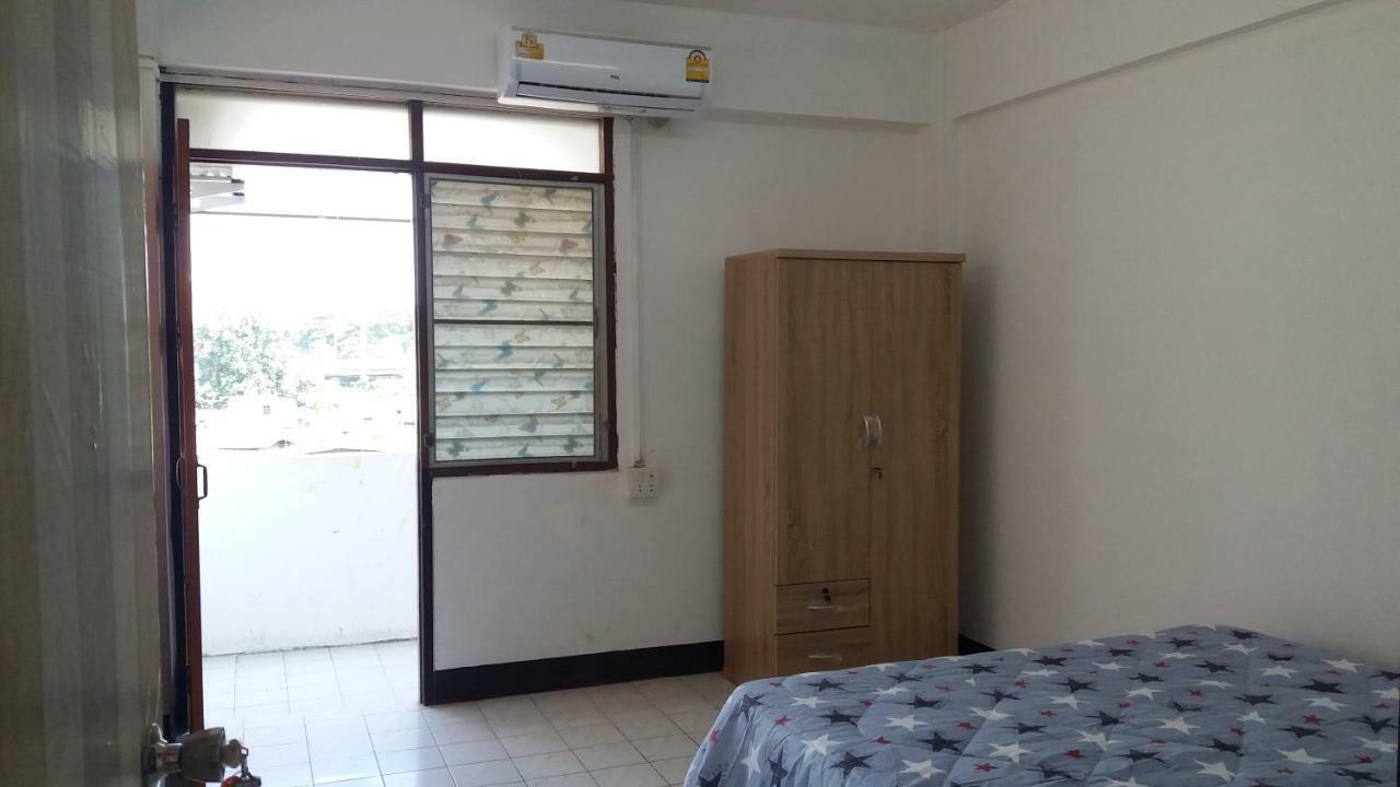 Natcha Place Thammasat Rangsit Bangkok Extérieur photo