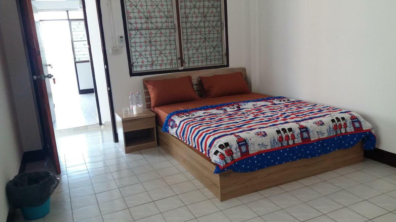 Natcha Place Thammasat Rangsit Bangkok Extérieur photo