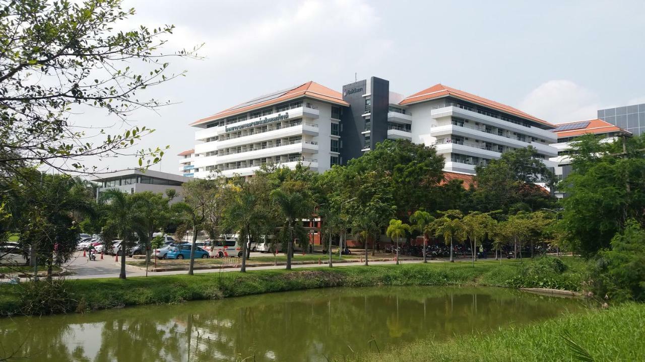 Natcha Place Thammasat Rangsit Bangkok Extérieur photo